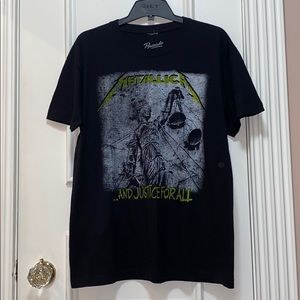 Metallica tee